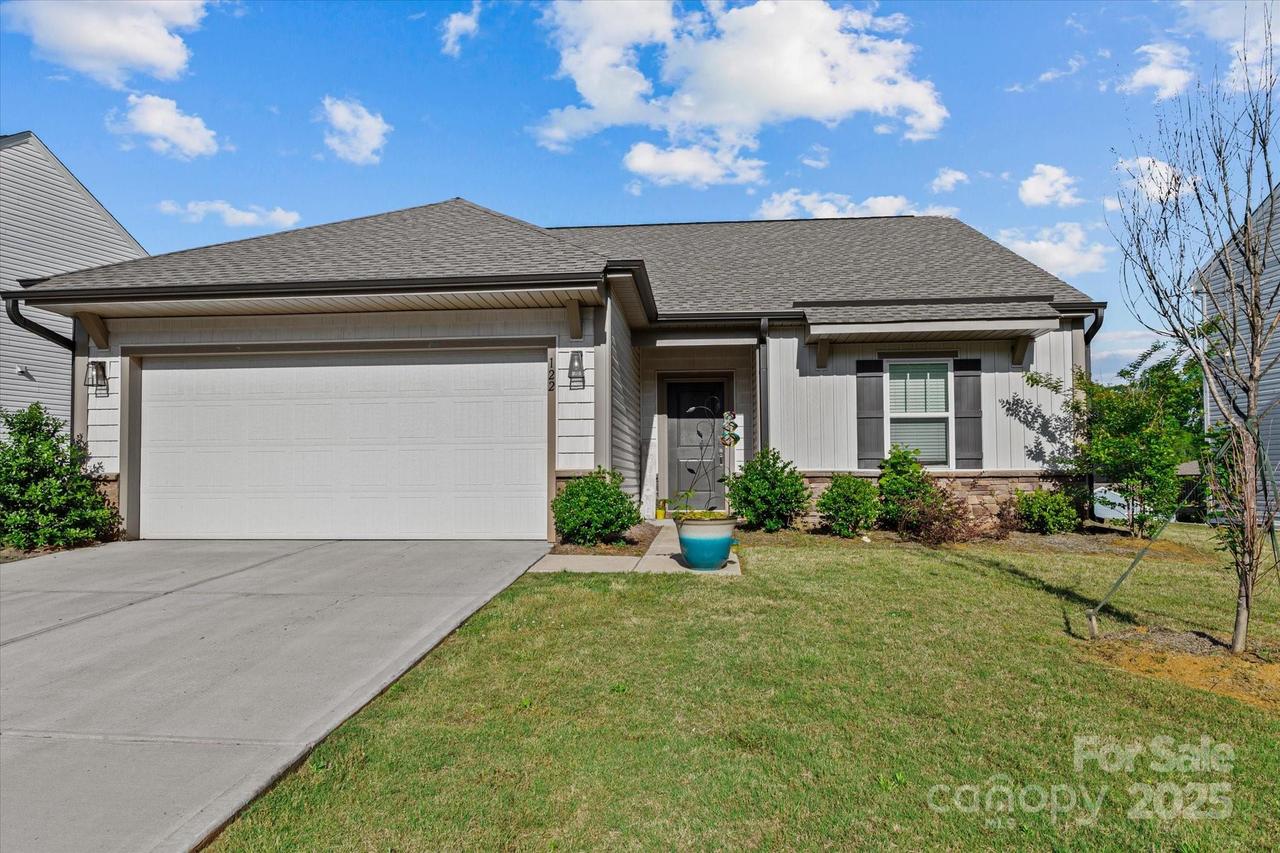 122 Dyssa Loop, Statesville, NC 28625