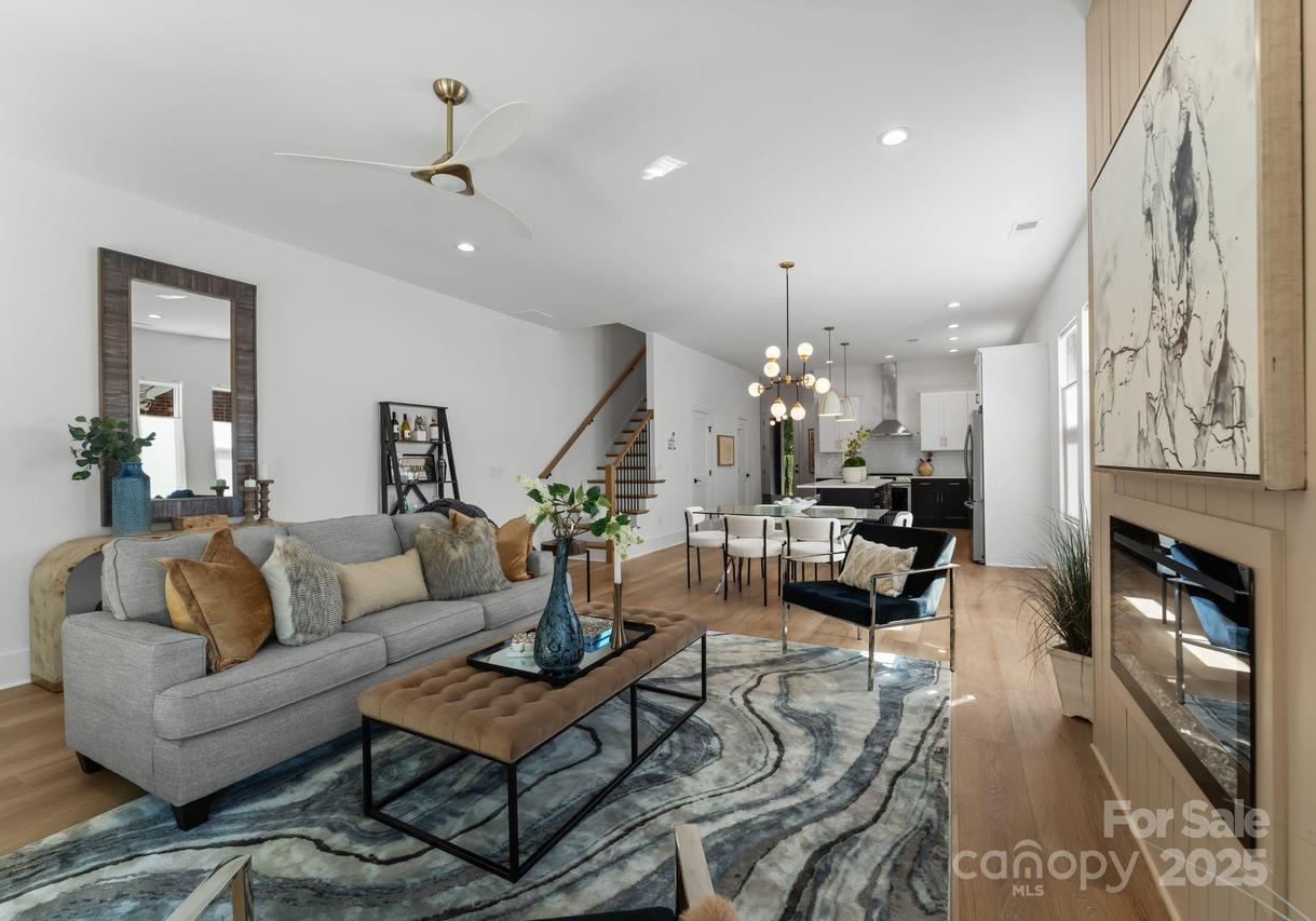 2006 St John St., Charlotte, NC 28216