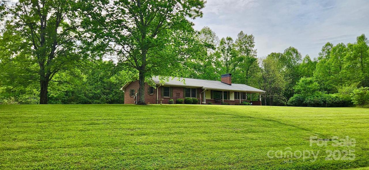460 S Minton Rd., Wilkesboro, NC 28697