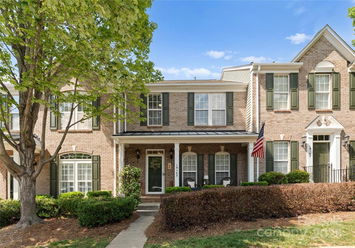 19143 Juanita Ln., Cornelius, NC 28031