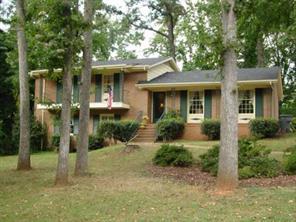 1214 Turnbridge Rd., Charlotte, NC 28226