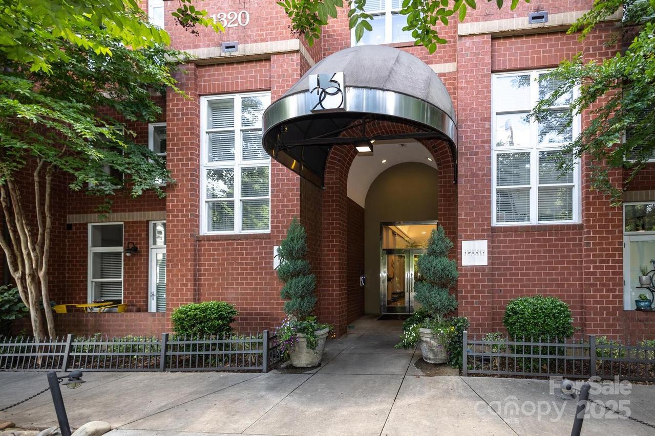 1320 Fillmore Ave. #426, Charlotte, NC 28203