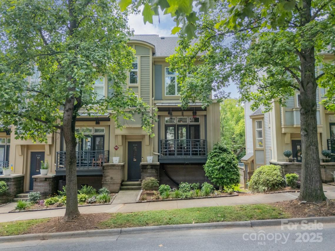 738 Garden District Dr., Charlotte, NC 28202