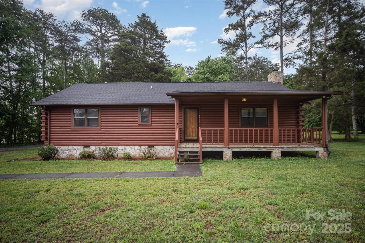 8464 Robinson Church Rd., Charlotte, NC 28215