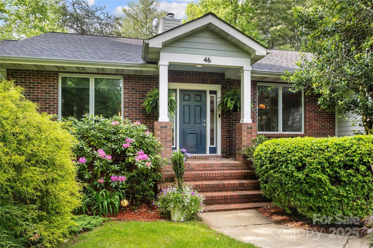 46 Poplar Creek Dr., Asheville, NC 28805