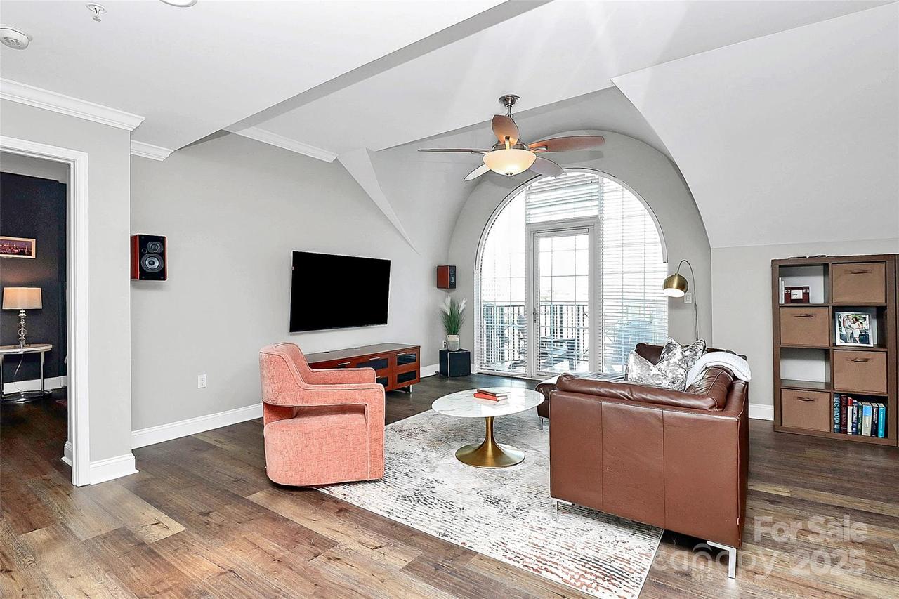 300 W 5th St. #644, Charlotte, NC 28202