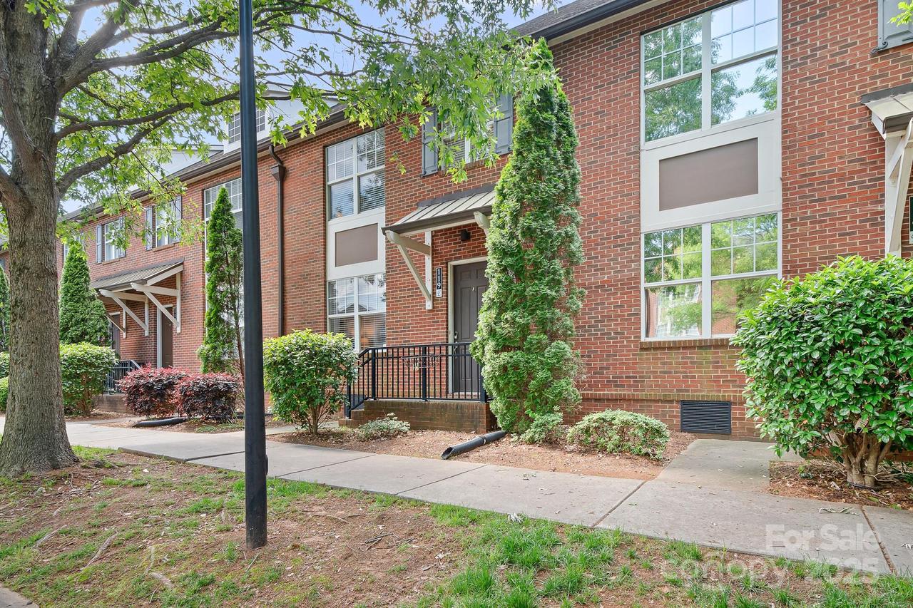 119 Steinbeck Way #E, Mooresville, NC 28117