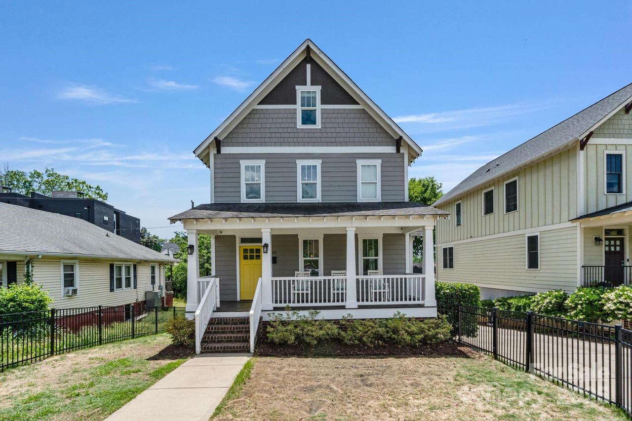 423 State St., Charlotte, NC 28208