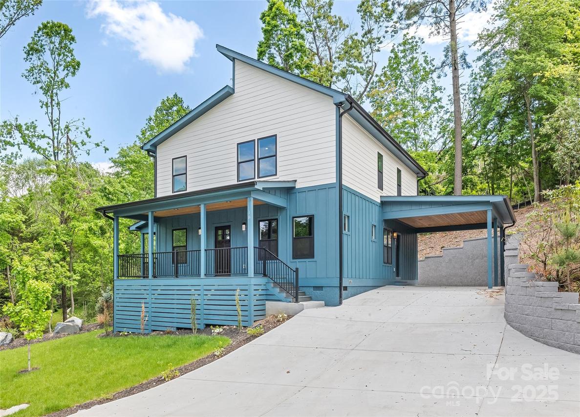 18 Winterhawk Dr., Arden, NC 28704