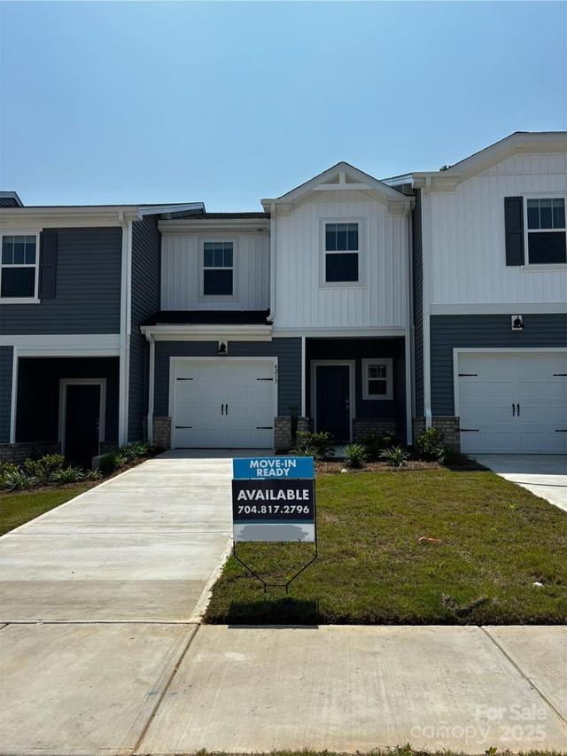 4213 Summit Woods Dr., Charlotte, NC 28216