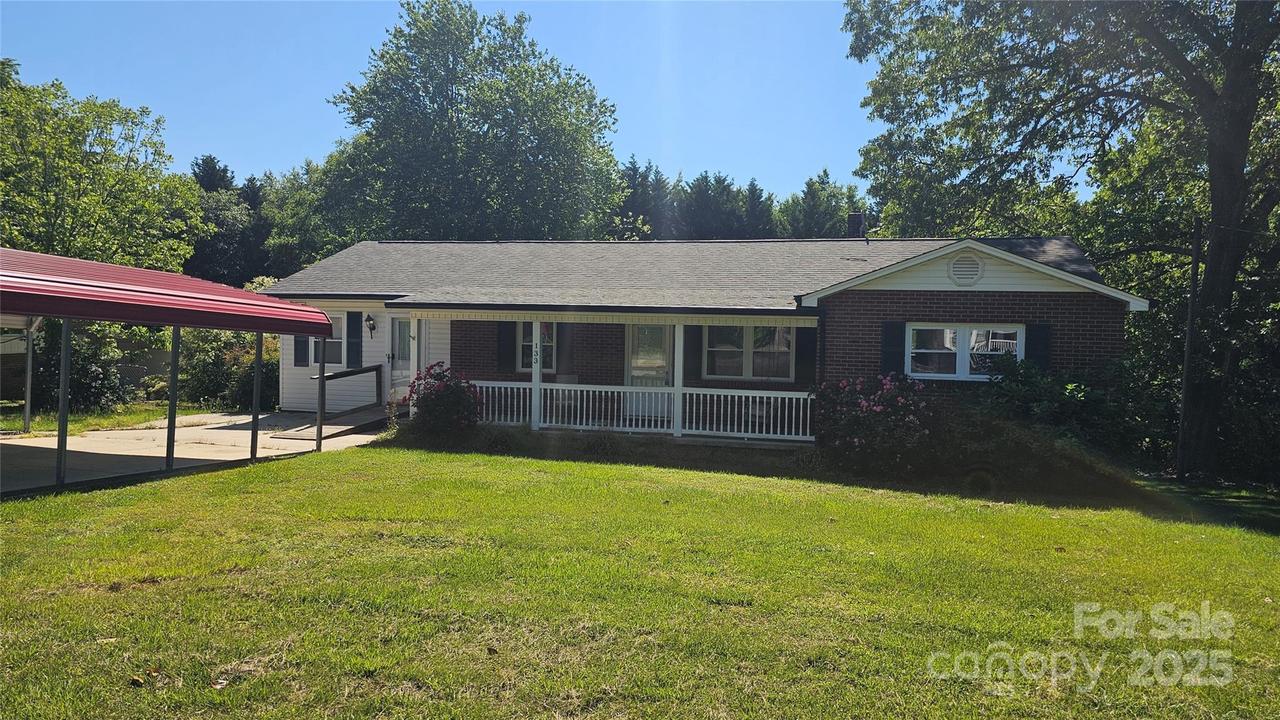 133 Pine State Rd., Troutman, NC 28166
