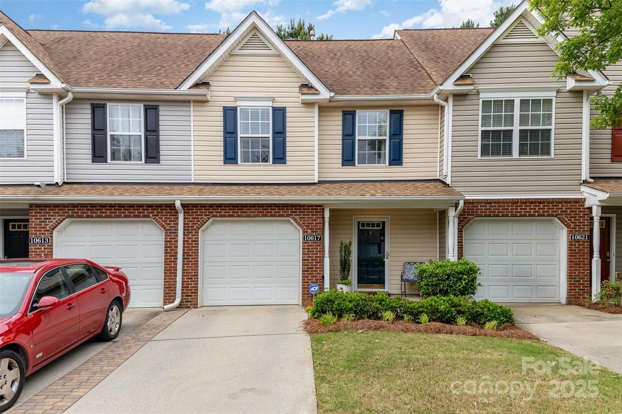 10617 Fuller Ridge Cir., Charlotte, NC 28270