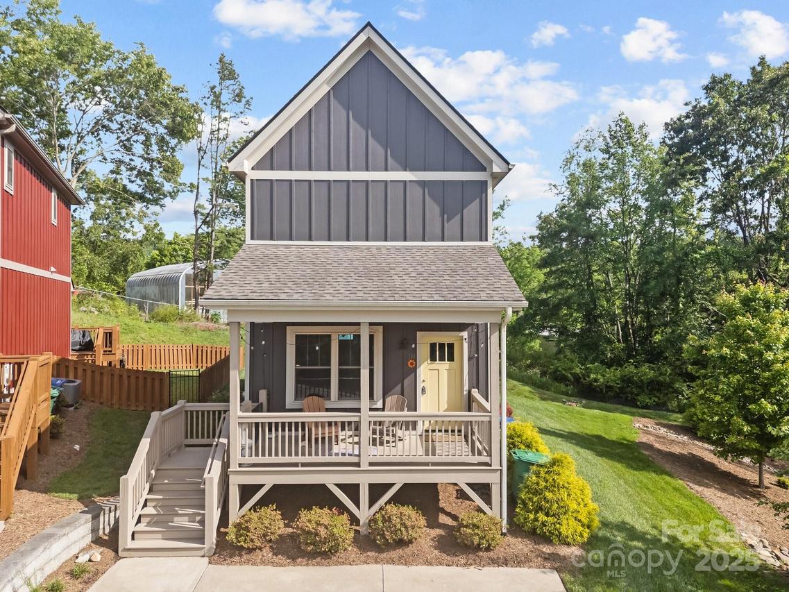 106 Wheeler Rd., Weaverville, NC 28787