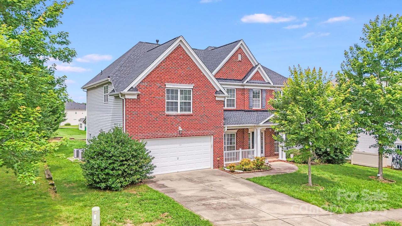 6227 Castlecove Rd., Charlotte, NC 28278