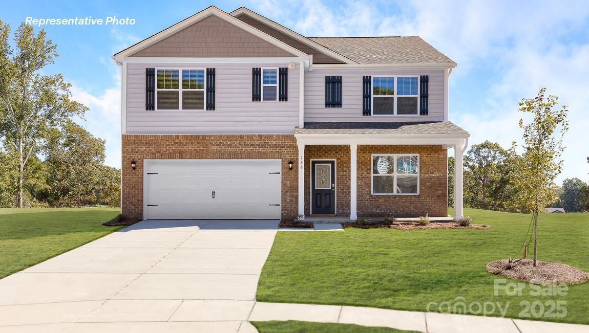 123 Rustling Waters Dr., Mooresville, NC 28117