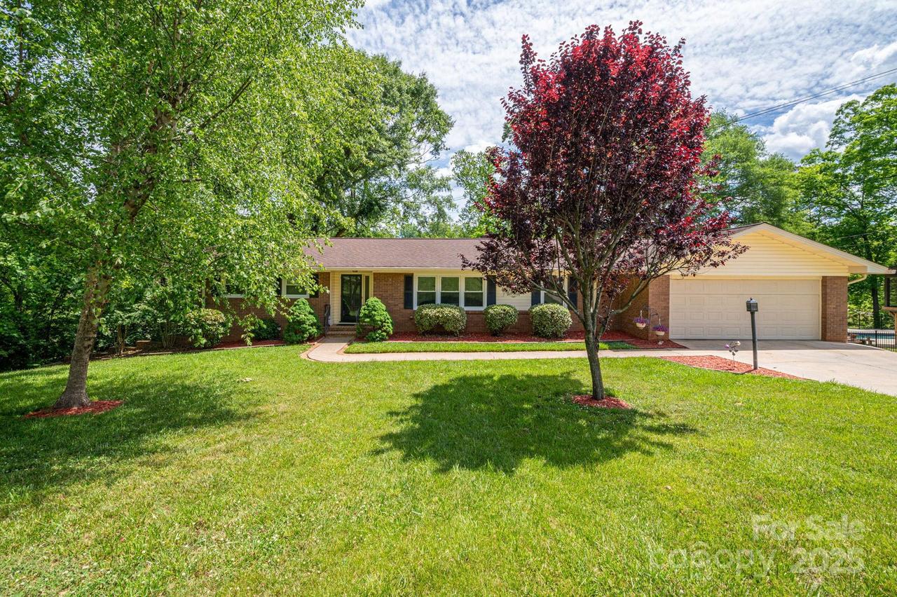 227 Country Club Cir., Shelby, NC 28150