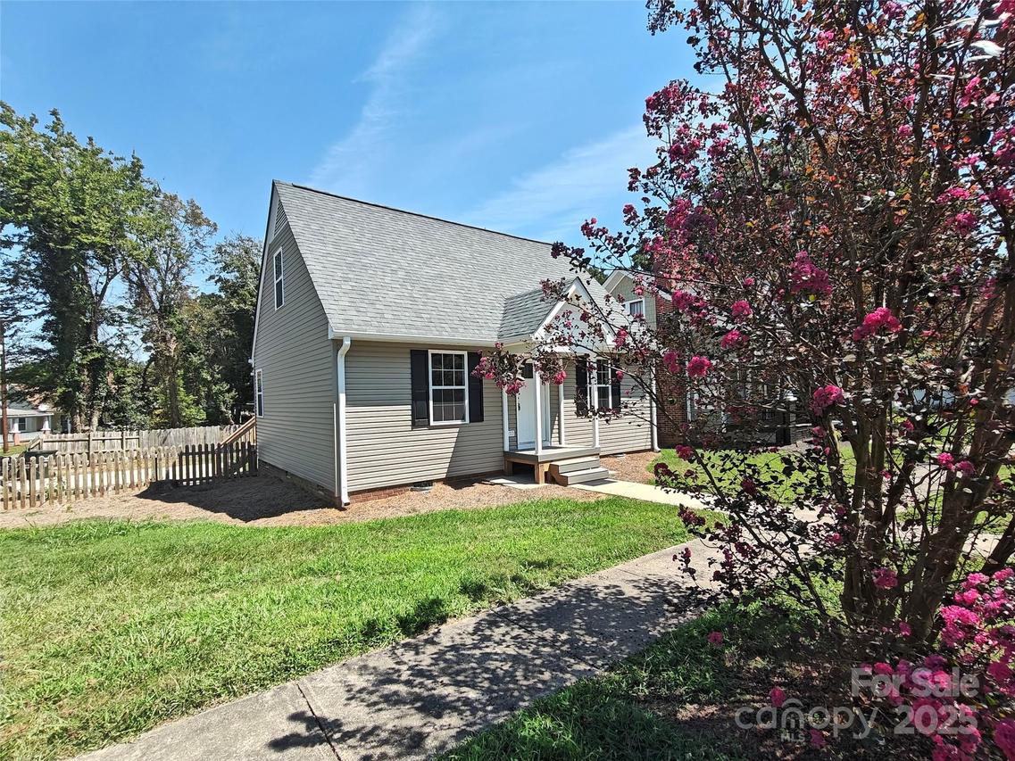 406 4th St., Spencer, NC 28159