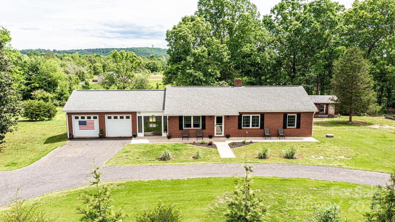 1850 Lee Pearson Rd., Granite Falls, NC 28630