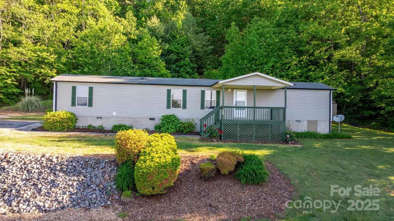 2930 Clarks Chapel Rd., Lenoir, NC 28645