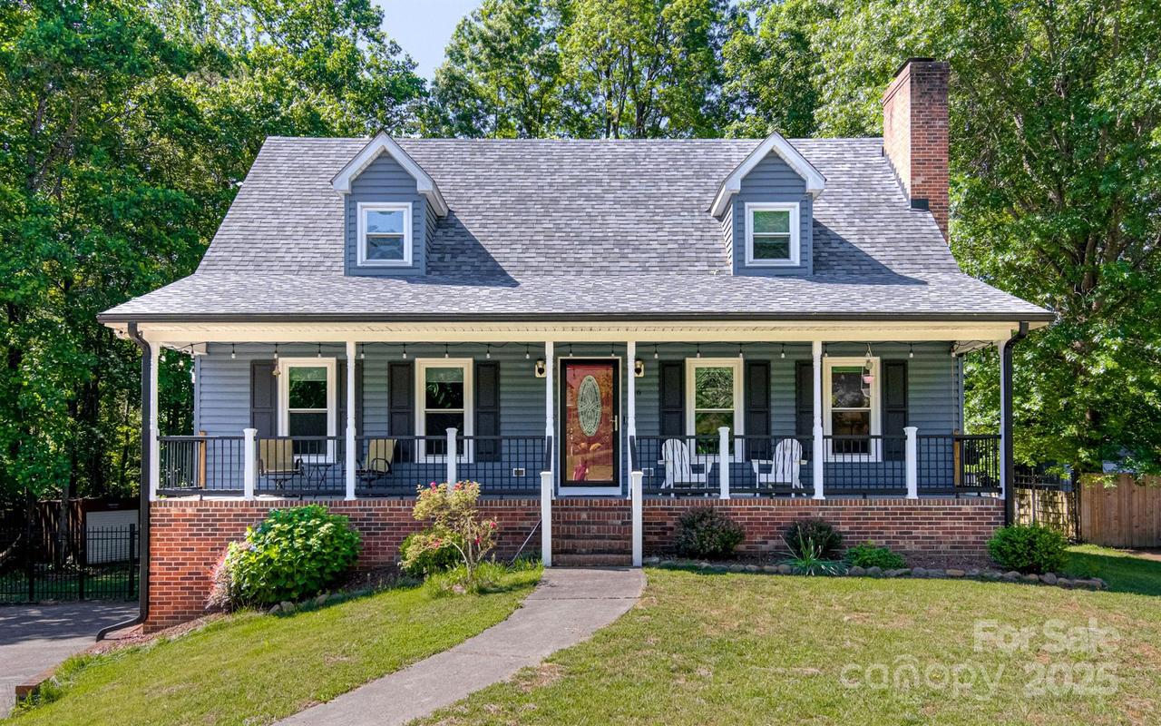 416 Summertree Ct., Winston Salem, NC 27127