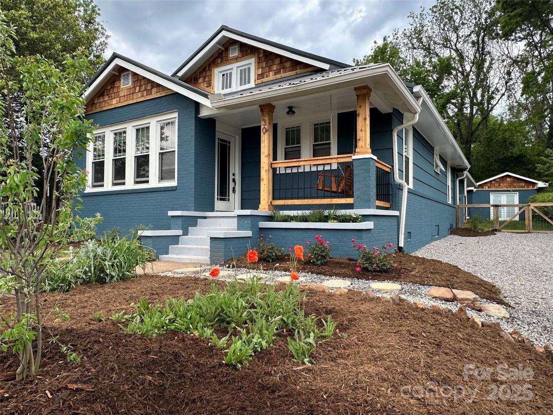 30 Joyner Ave., Asheville, NC 28806