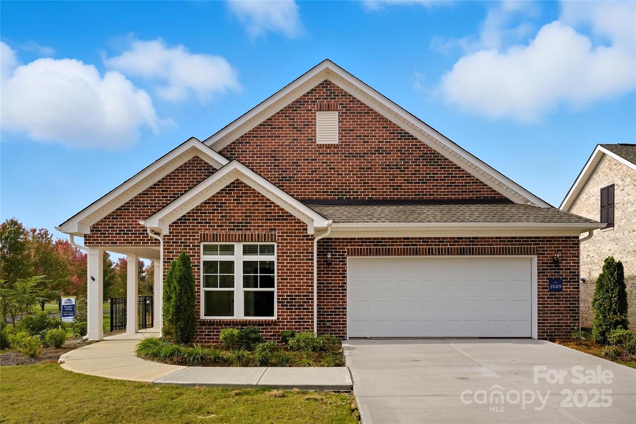 3089 Founding Fathers Dr., Gastonia, NC 28056