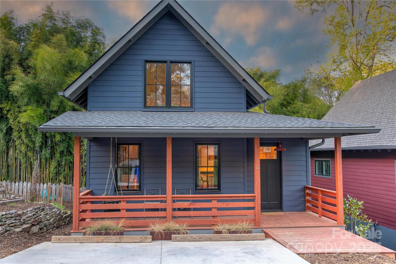 12 Waverly Rd., Asheville, NC 28803