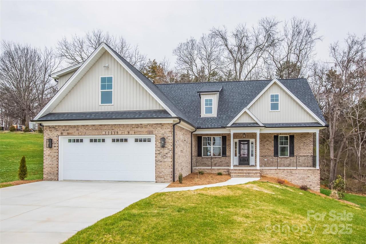 149 Beauchamp Oaks Ct., Advance, NC 27006