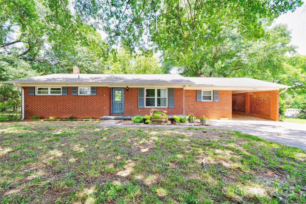619 E Sanders Rd., Shelby, NC 28150