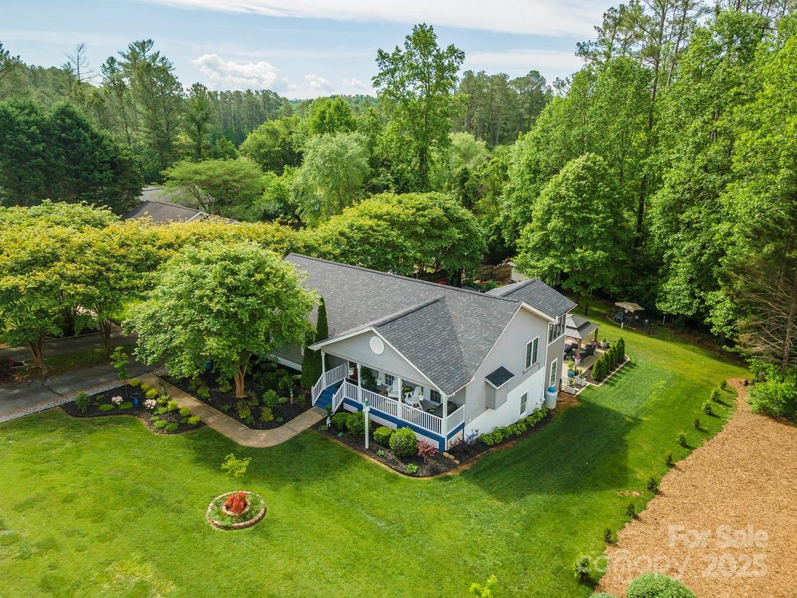 135 Marys Ln., Rutherfordton, NC 28139