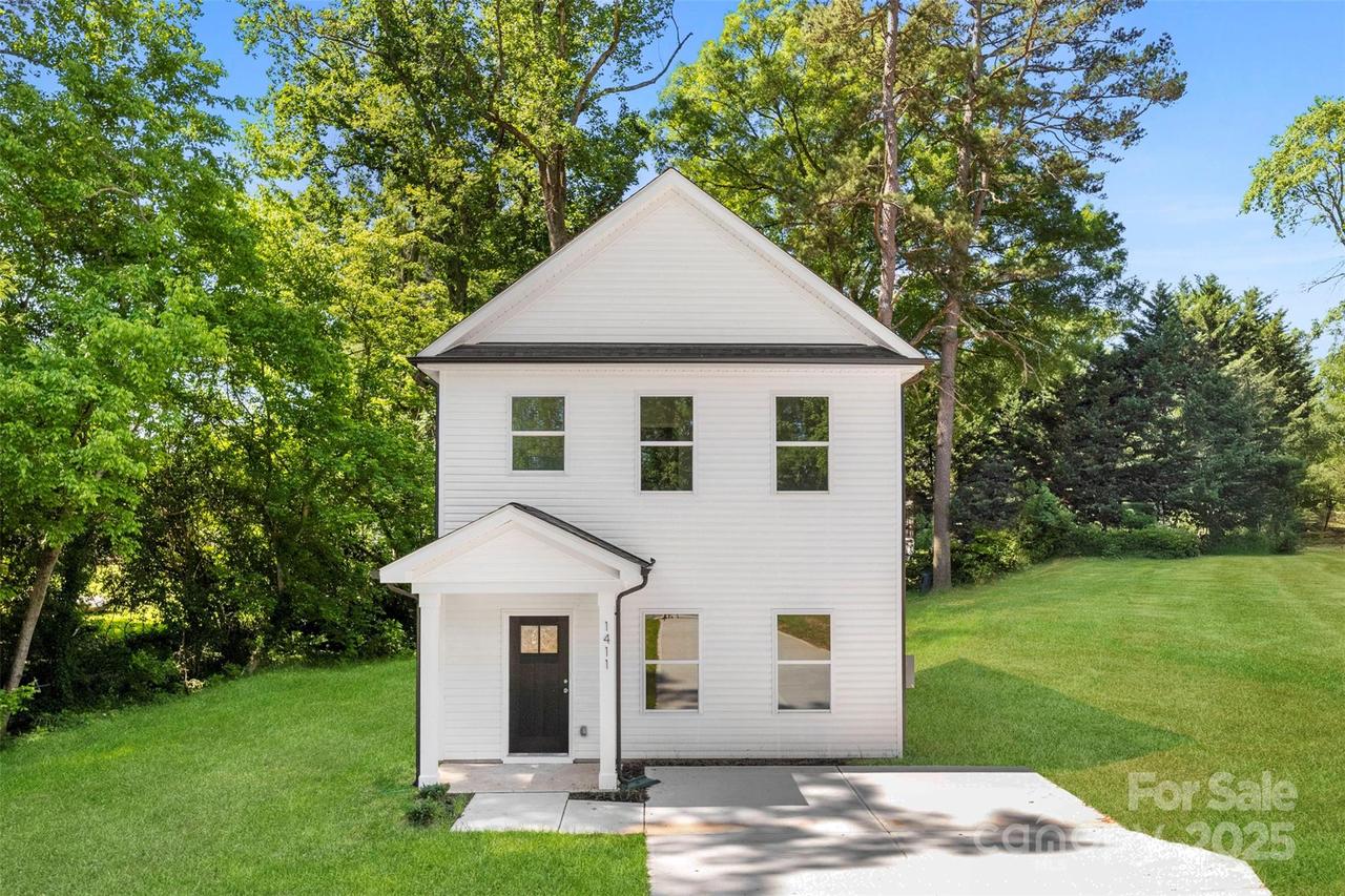 1411 Duhart Ave., Gastonia, NC 28054