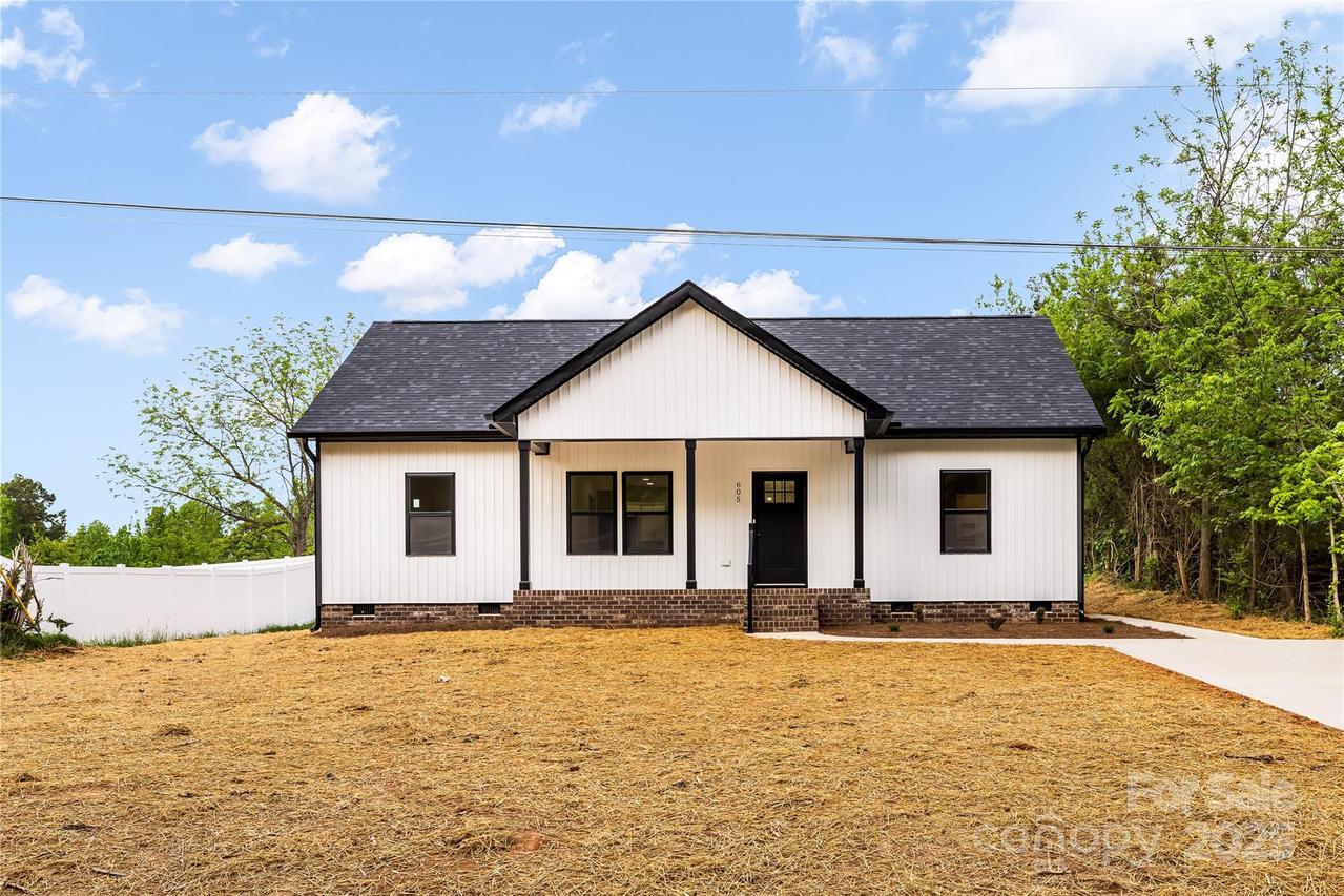 605 Stirewalt Rd., China Grove, NC 28023