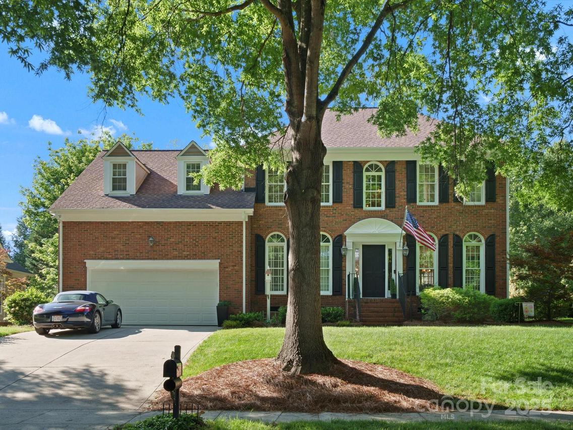 12632 Landing Green Dr., Charlotte, NC 28277