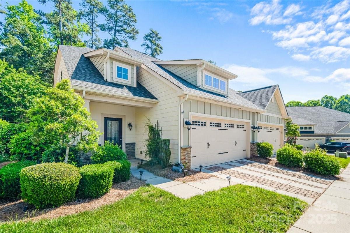 204 Aztec Cir., Mooresville, NC 28117