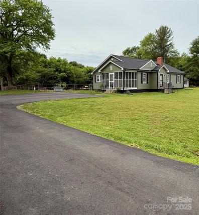 New Homes For Sale This Week That Attend Burns High: May 2nd to May 8th
