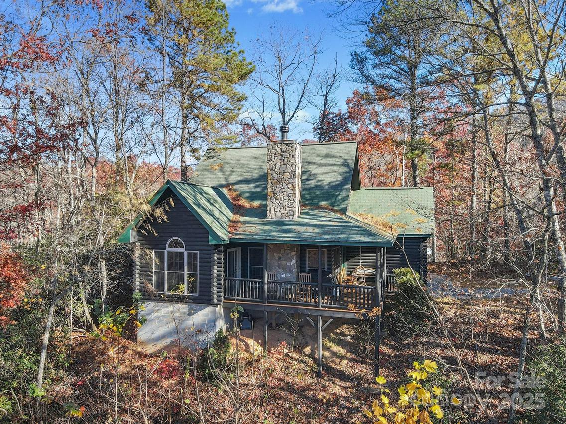 225 Magnolia Dr., Bryson City, NC 28713