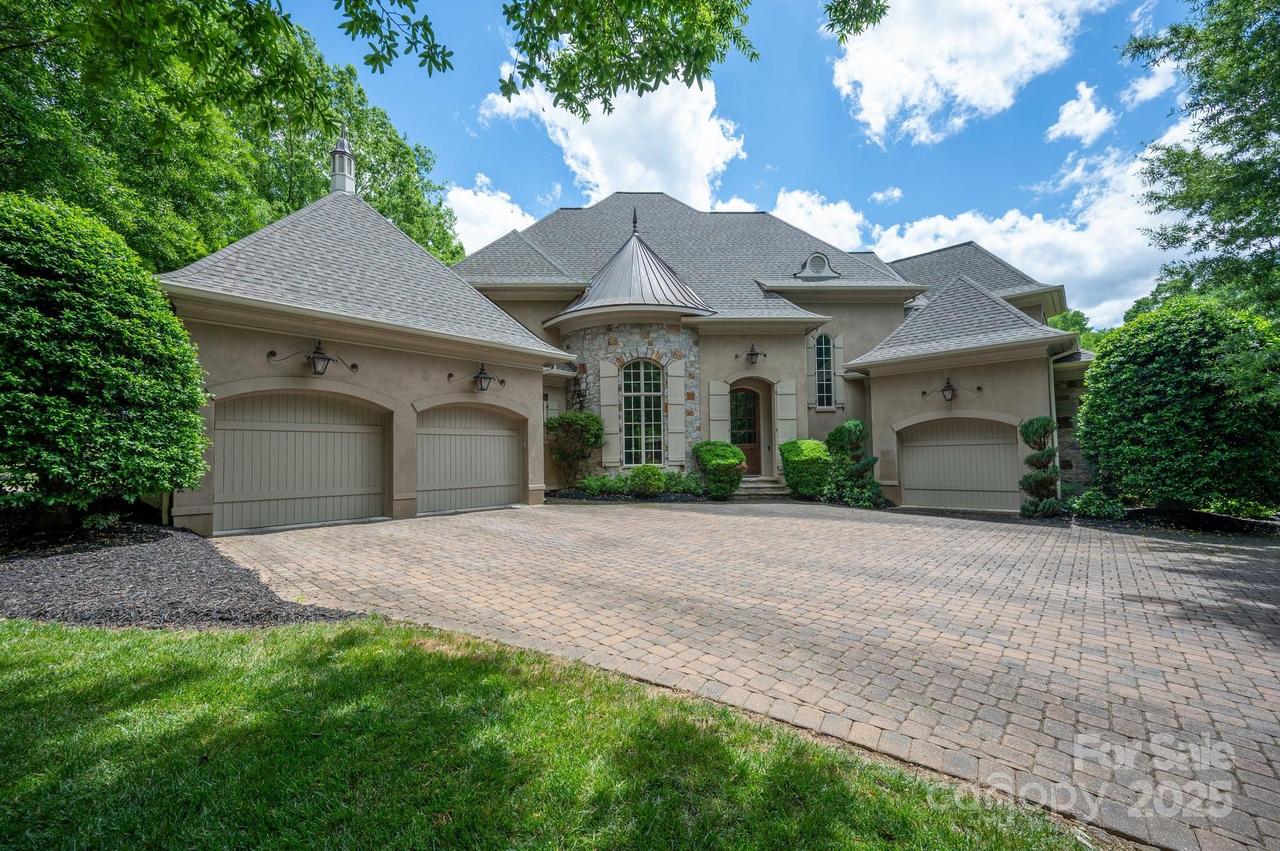 8601 Trethorne Ct., Waxhaw, NC 28173