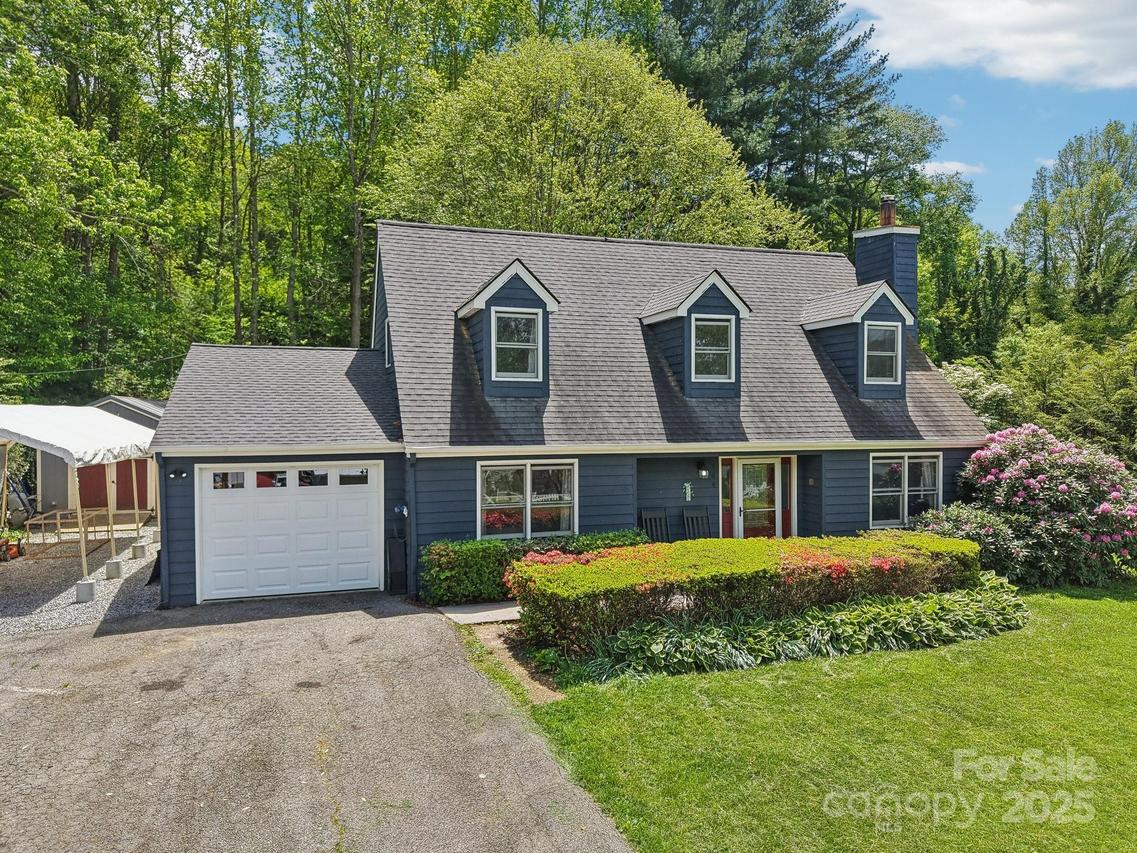 164 Farley St., Waynesville, NC 28786
