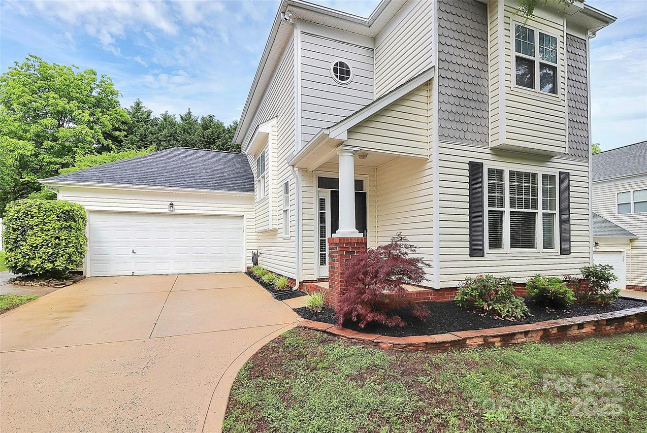 7544 Rolling Meadows Ln., Huntersville, NC 28078