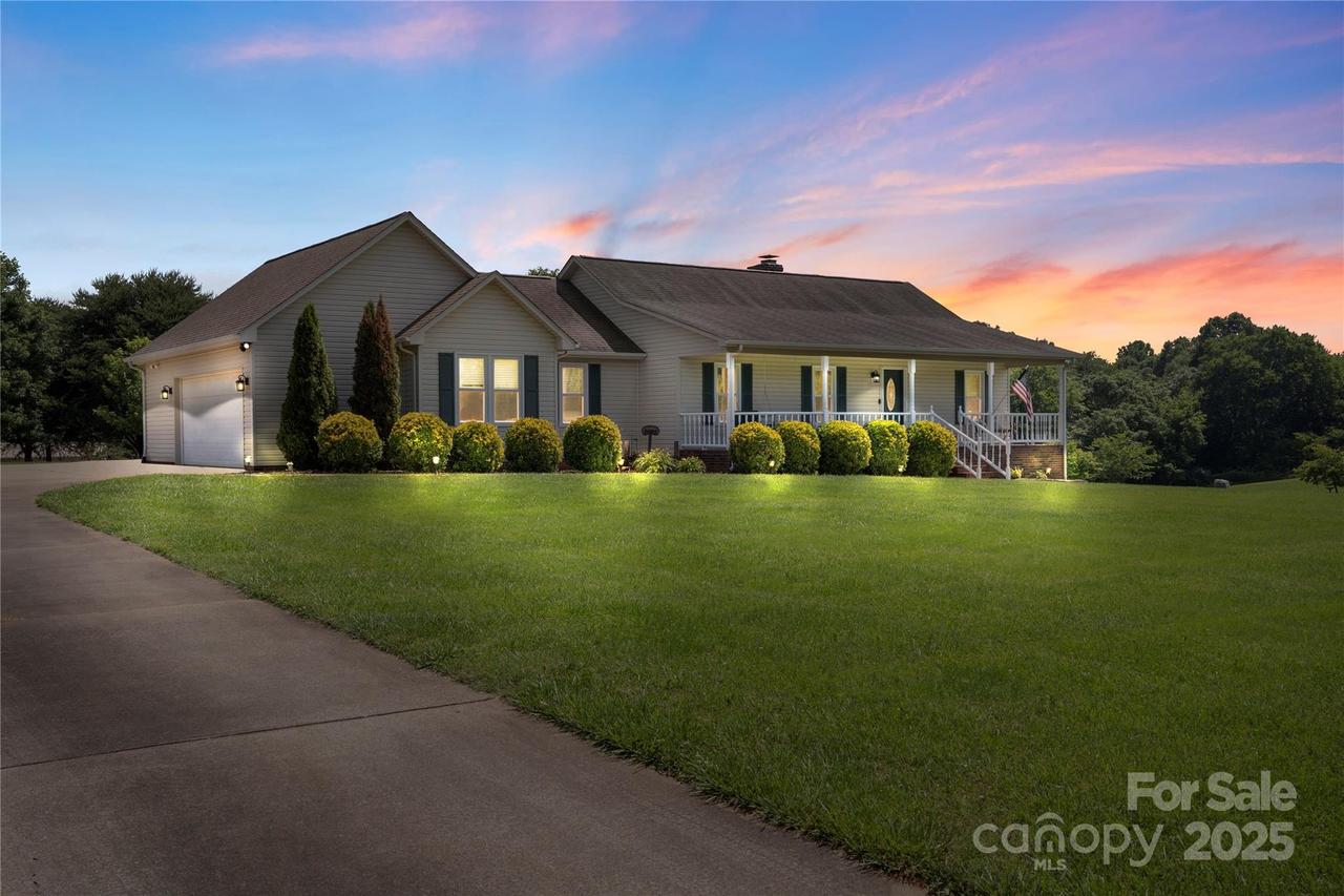 4916 Ritchie Rd., Lincolnton, NC 28092