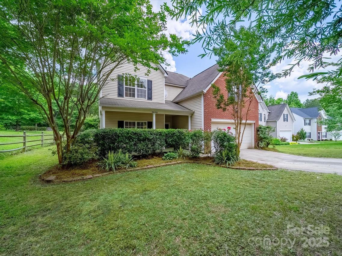 2020 White Cedar Ln., Waxhaw, NC 28173