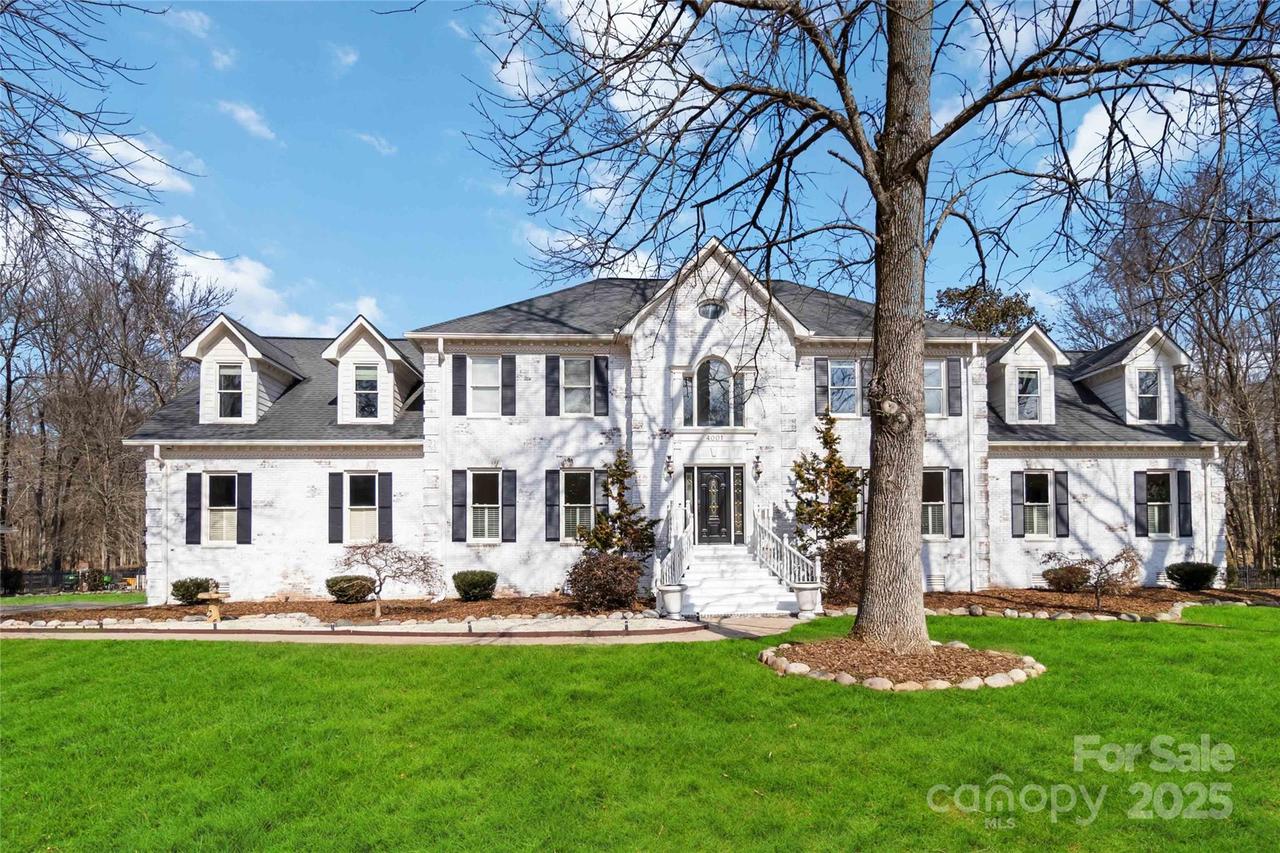 4001 Carmel Acres Dr., Charlotte, NC 28226