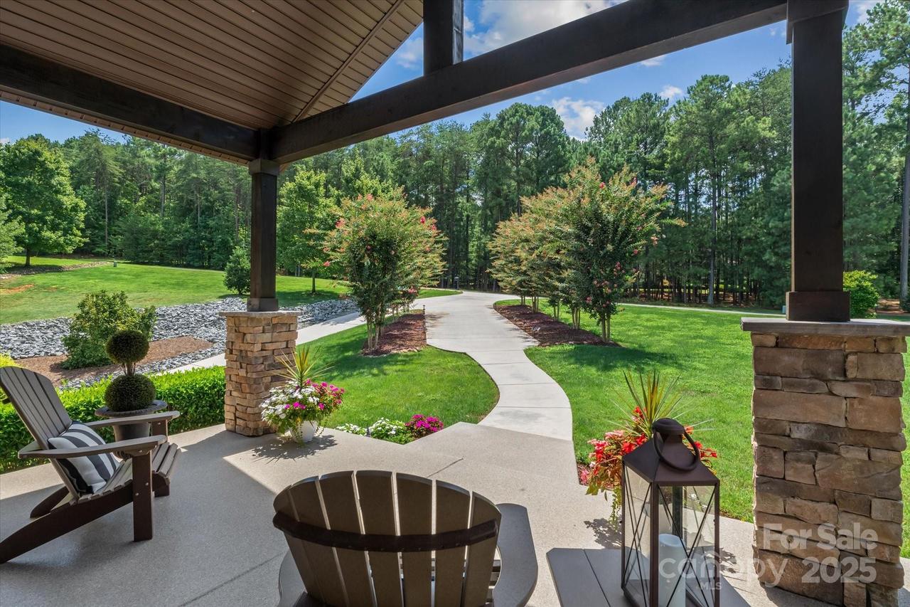 4616 Gold Finch Dr., Denver, NC 28037