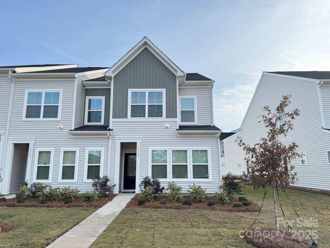 4738 Lakeview Rd. #16, Charlotte, NC 28216