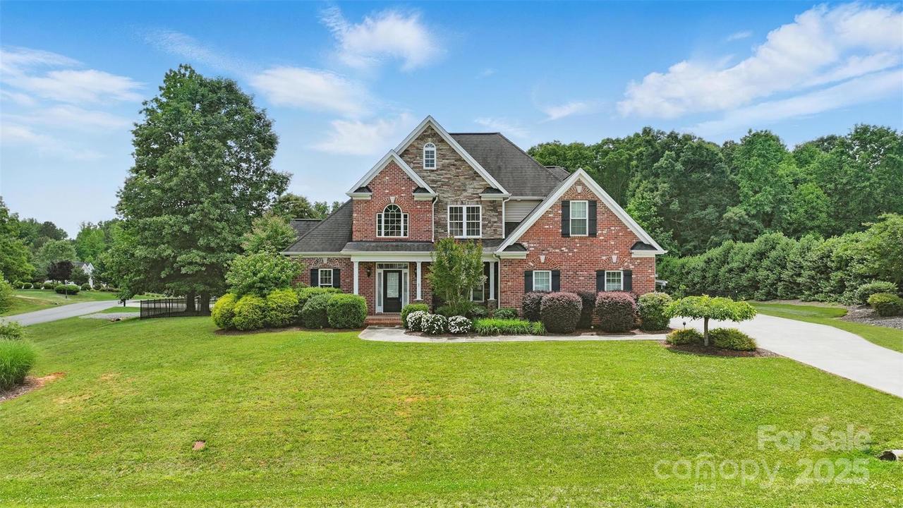 113 Taylorstone Ln., Lexington, NC 27295