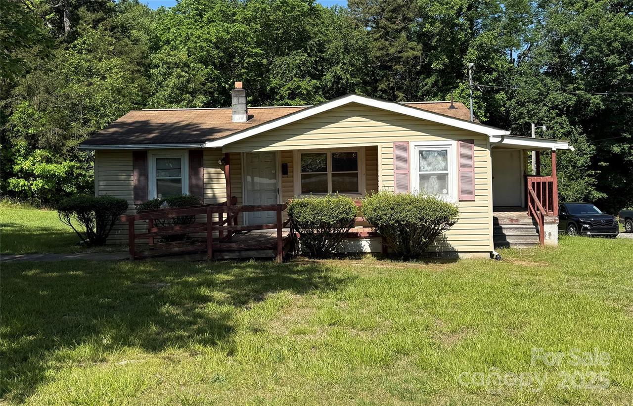 910 Absher Rd., Statesville, NC 28625