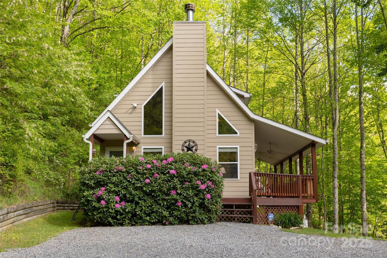 277 Mayali Tr., Waynesville, NC 28785