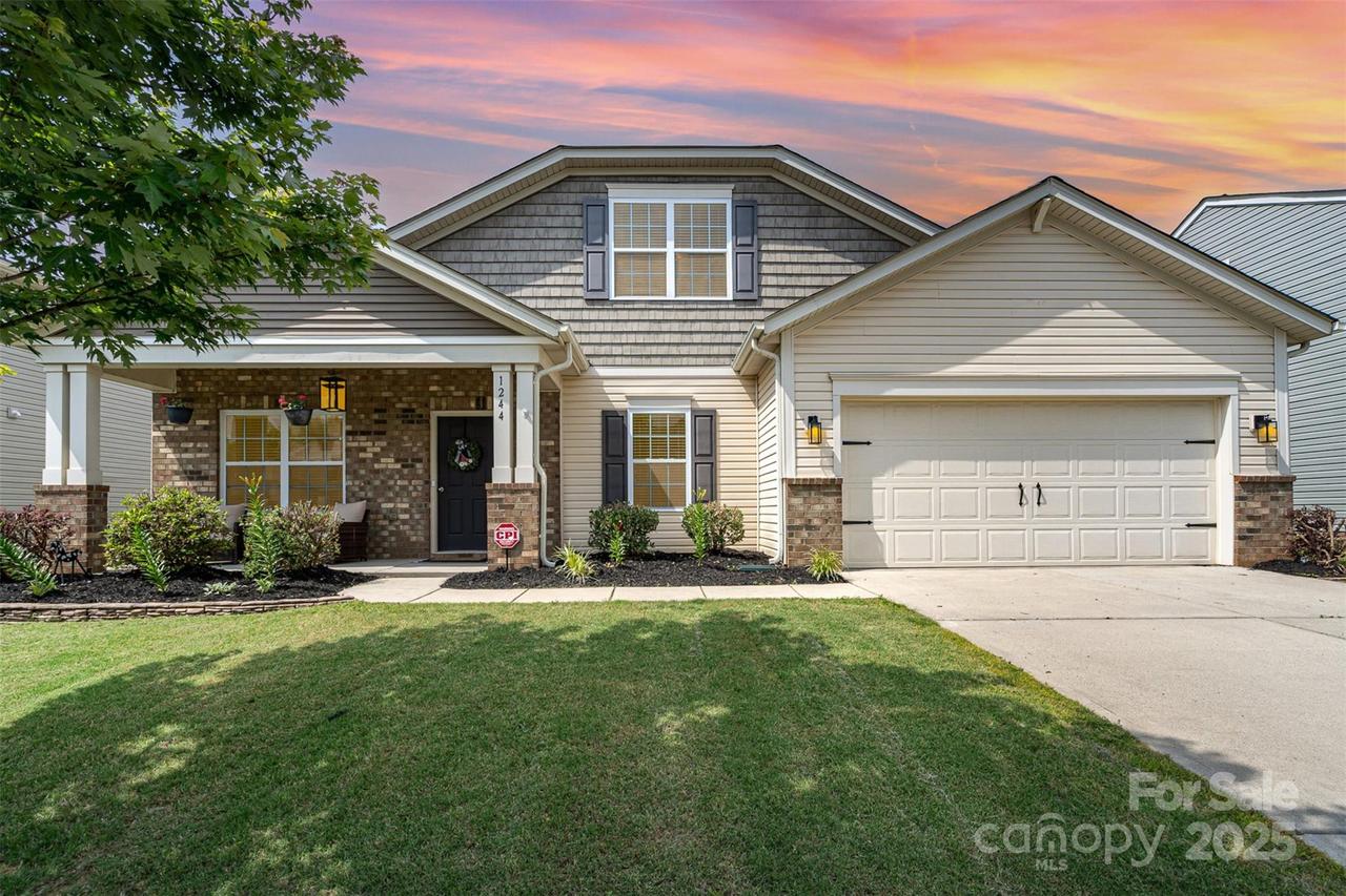 1244 Tranquil Falls Ln., Matthews, NC 28104