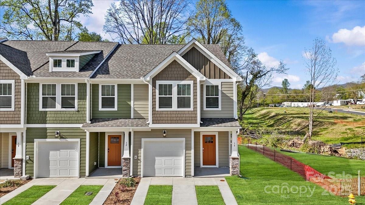 14 Moon Haven Way, Arden, NC 28704