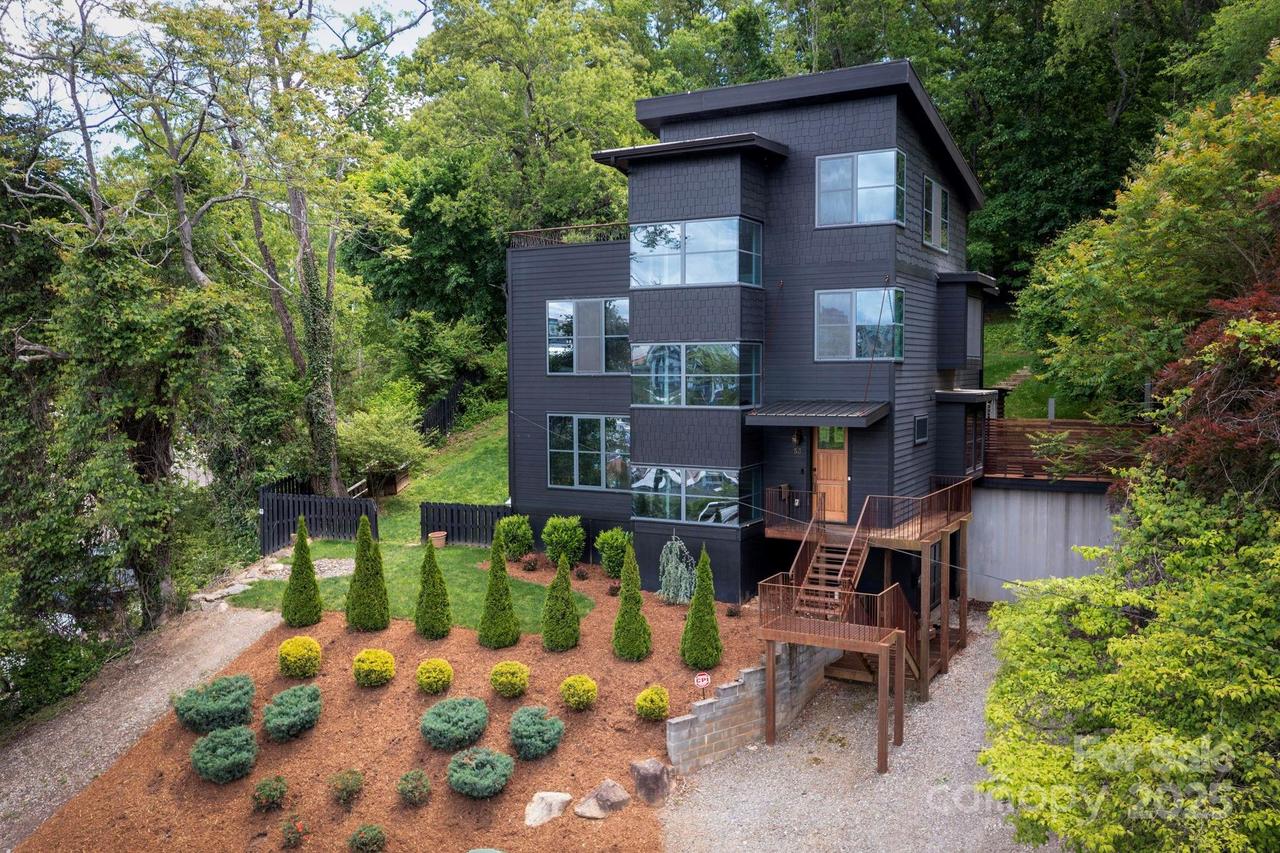 53 Buchanan Pl., Asheville, NC 28801